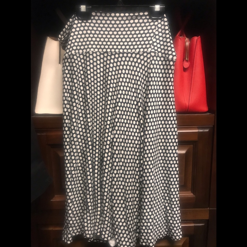 Max Studio Skirt